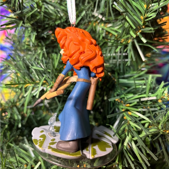 Disney Brave Merida Custom Christmas Ornament - Picture 3 of 8